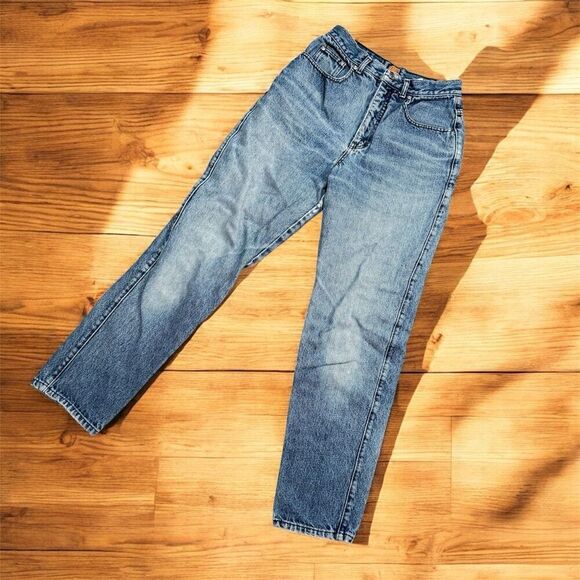 Vintage Calvin Klein Slim Straight Jeans Mom 27”Tapered High Rise - Picture 2 of 11